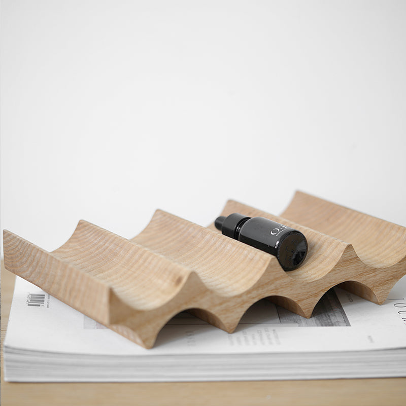 Ergora Onda — Solid Wood Wave Catch-All Tray